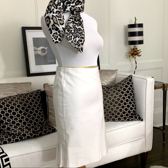 White Marciano Skirt -PRICE DROP - Picture 1 of 2